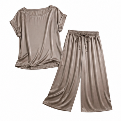 Nadine Two-Piece Set with Wide-Leg Trousers — View 11 | Clova