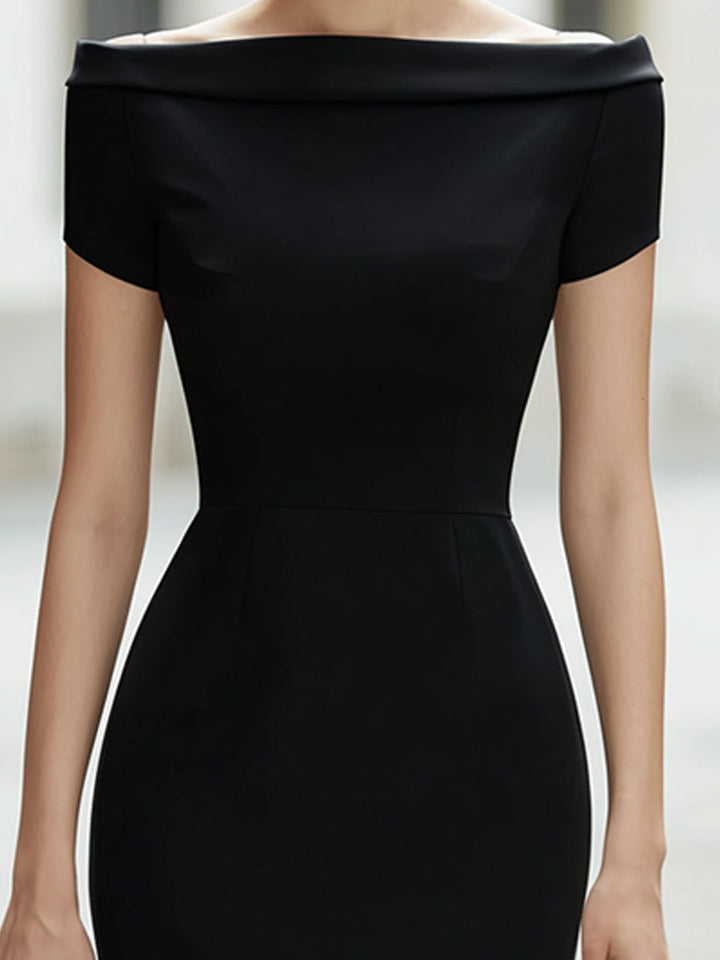 Elegant Off-Shoulder Sculpted Sheath Midi Dress - Style View 3 | Clova
