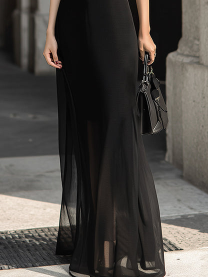Elegant Cutout Halter Maxi Evening Dress - Style View 4 | Clova