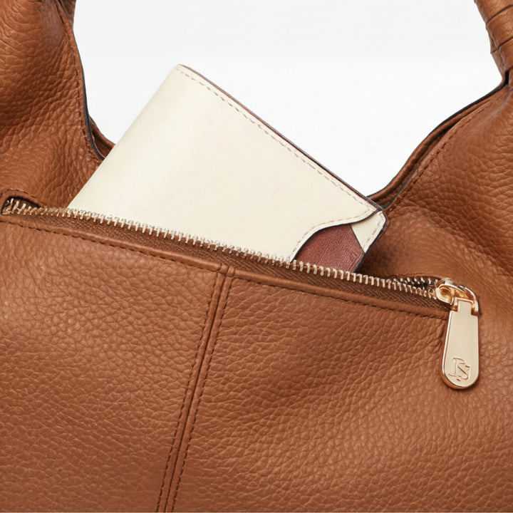 Carrina Soft Leather Everyday Hobo Bagy