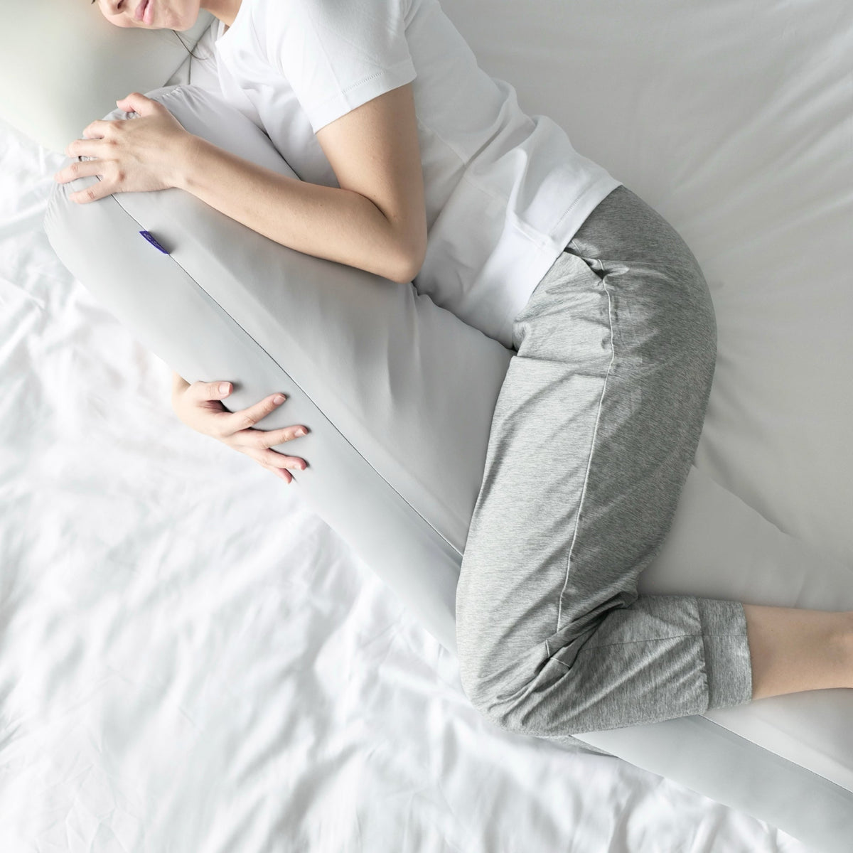 Easevora Side Sleeper & Body Pillows product image 2