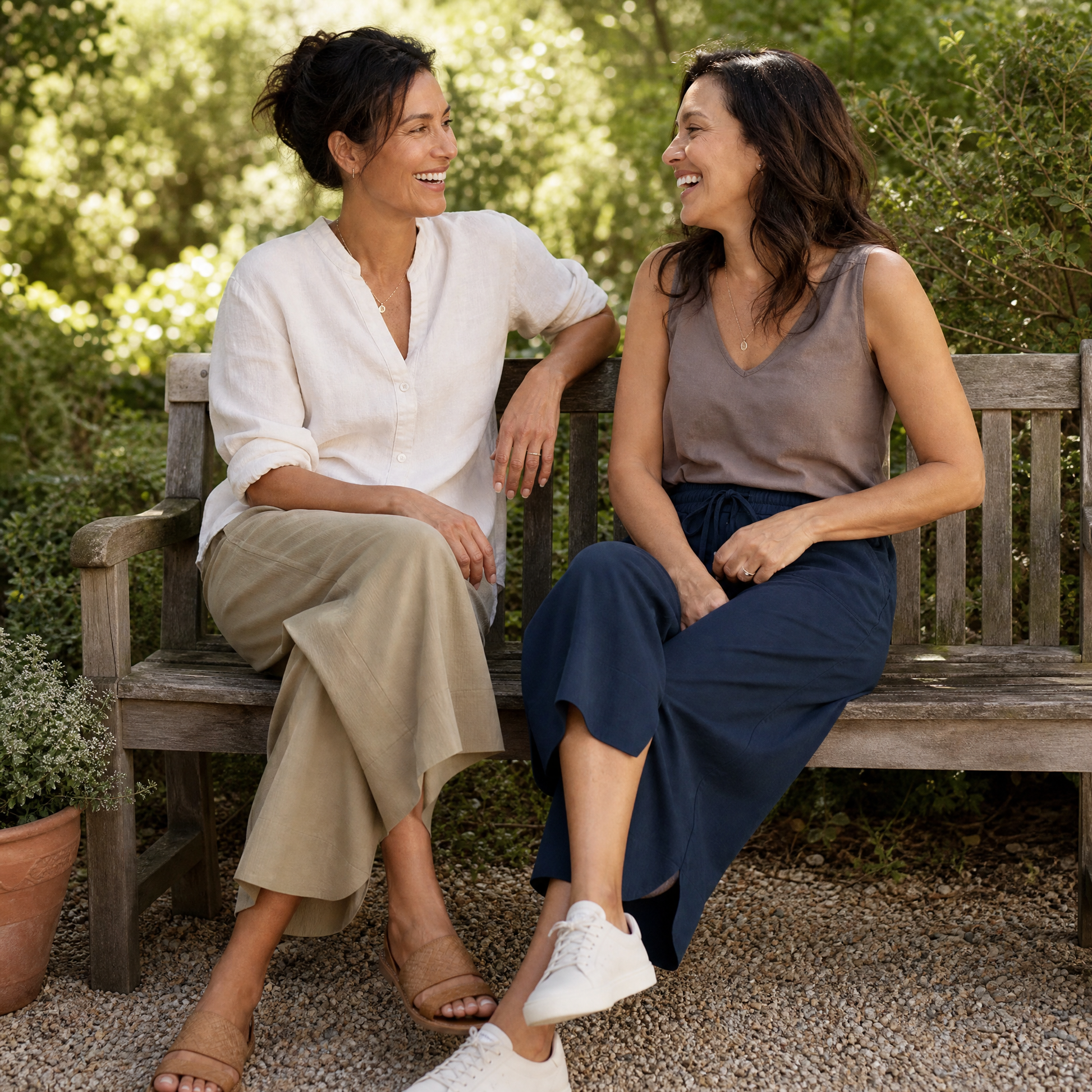 Soft Cropped Wide-Leg Pants with Pockets — View 4 | Clova